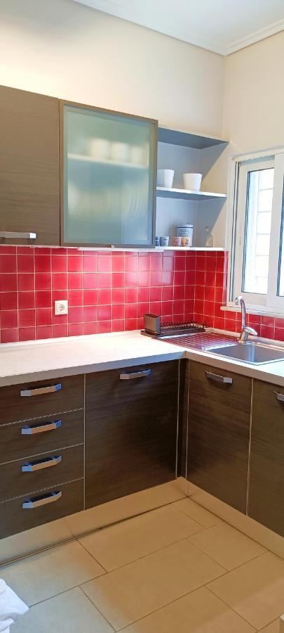 Filoxenia House Marousi -Private Parking- Apartment Athena Bagian luar foto