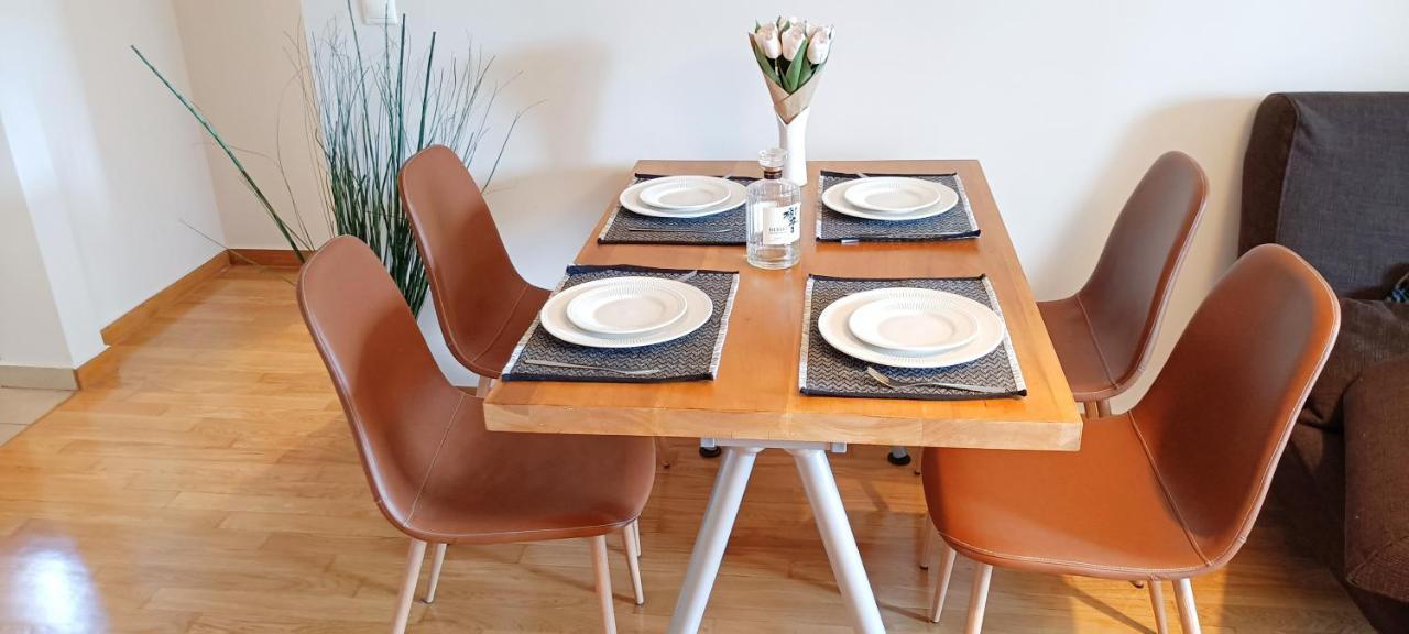 Filoxenia House Marousi -Private Parking- Apartment Athena Bagian luar foto